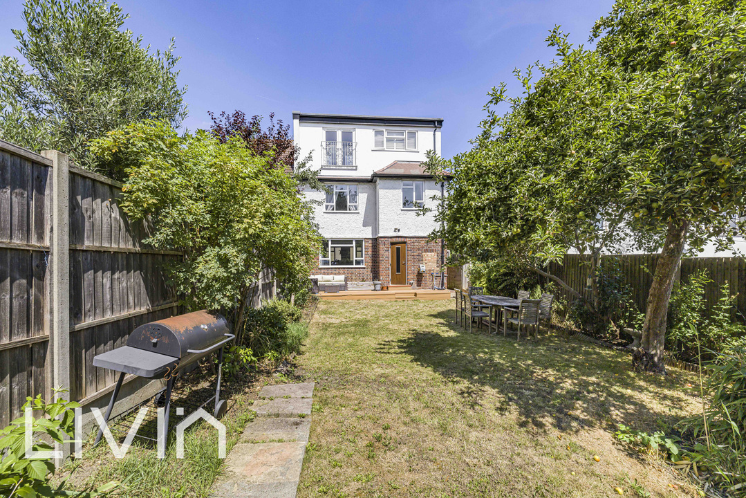 4 bed terraced house for sale in Crown Dale, London  - Property Image 20