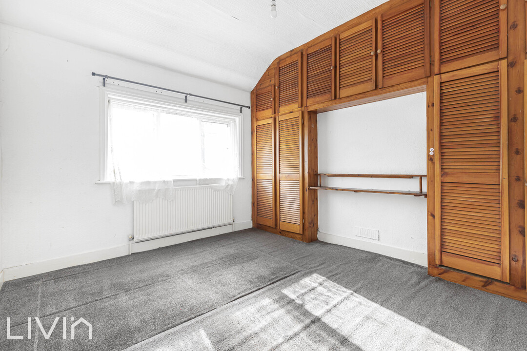 3 bed terraced house for sale in Torridge Road, Thornton Heath  - Property Image 9