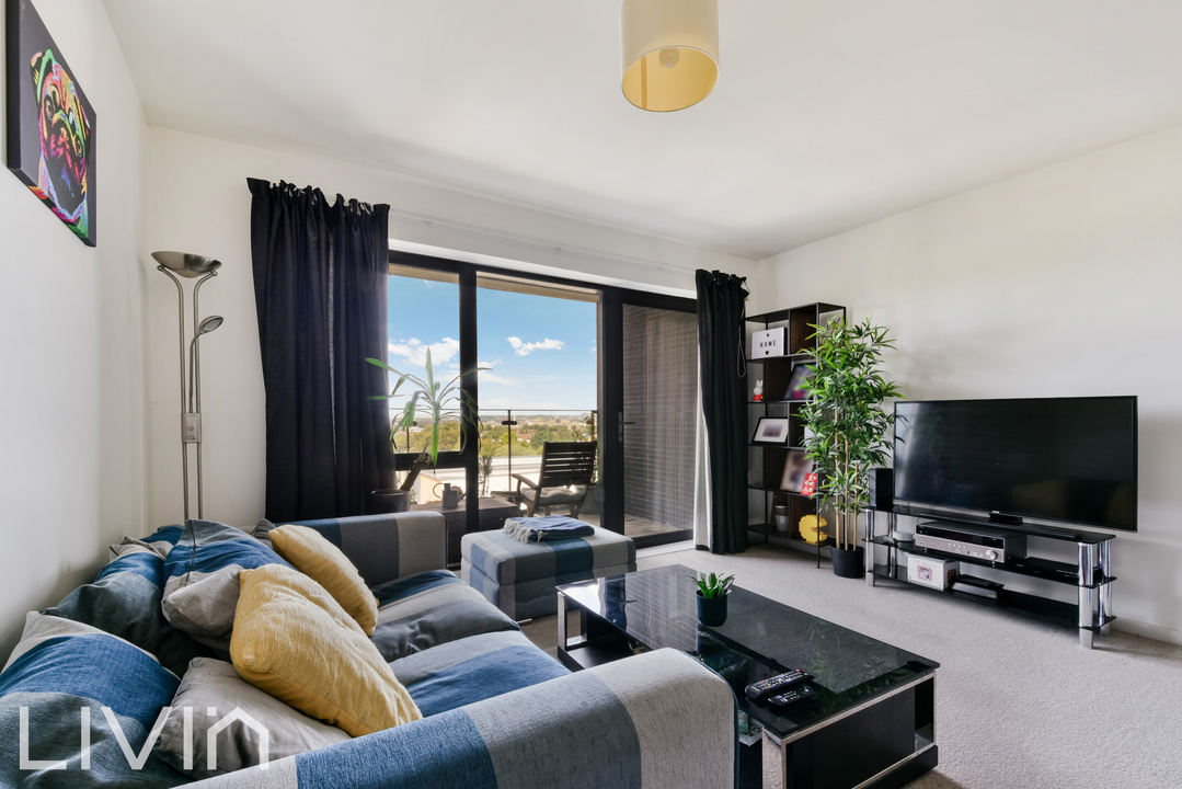 2 bed apartment for sale in Purley Way, Croydon, CR0