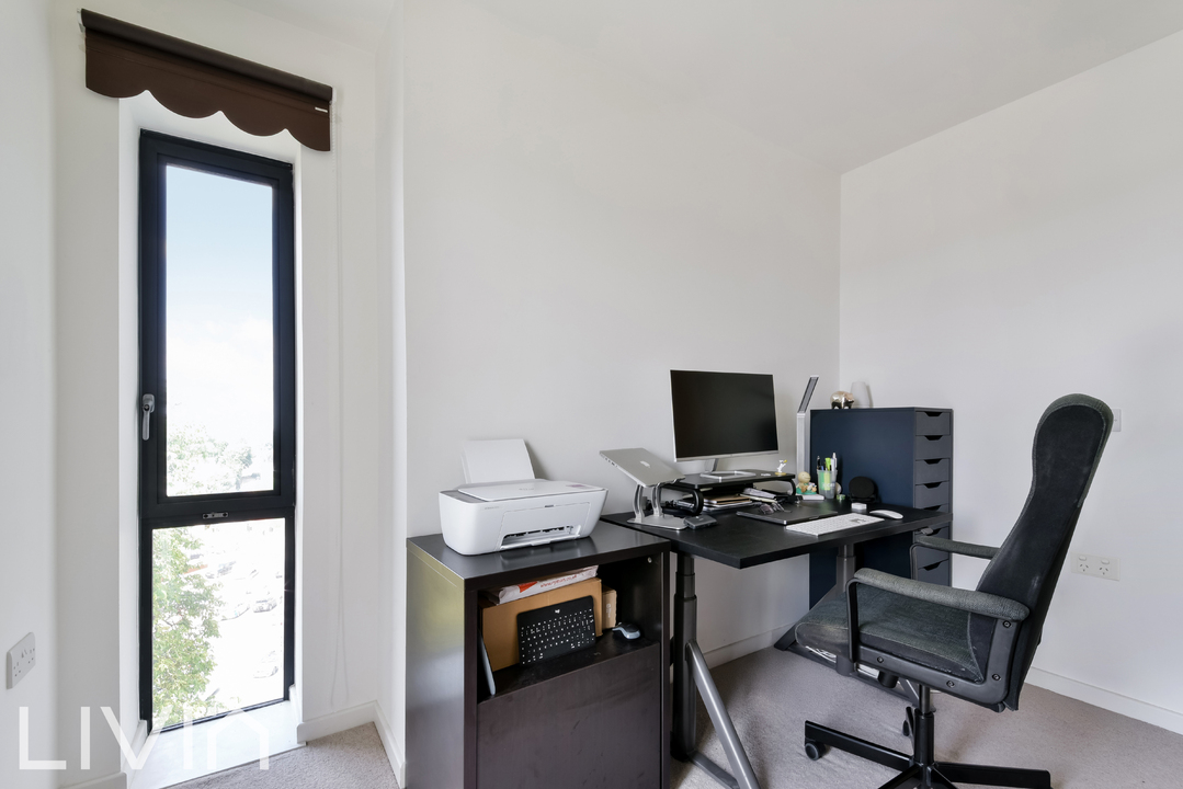 2 bed apartment for sale in Purley Way, Croydon 6