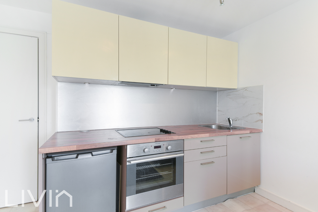 1 bed apartment to rent in Masons Avenue, Croydon 4