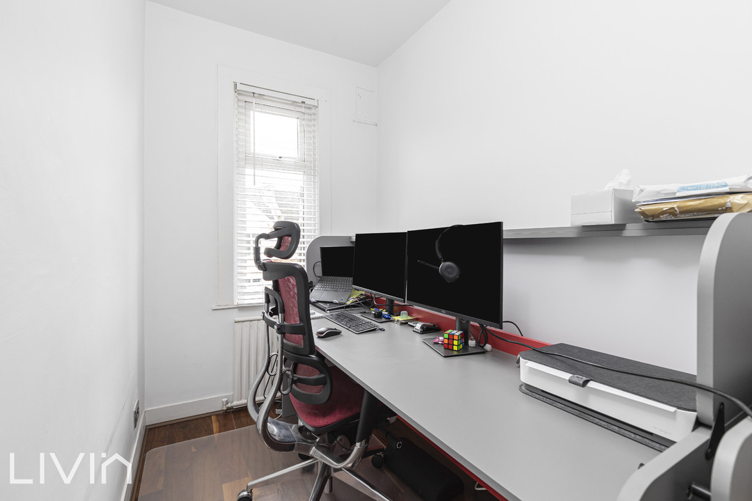 3 bed terraced house for sale in Beverstone Road, Thornton Heath 16