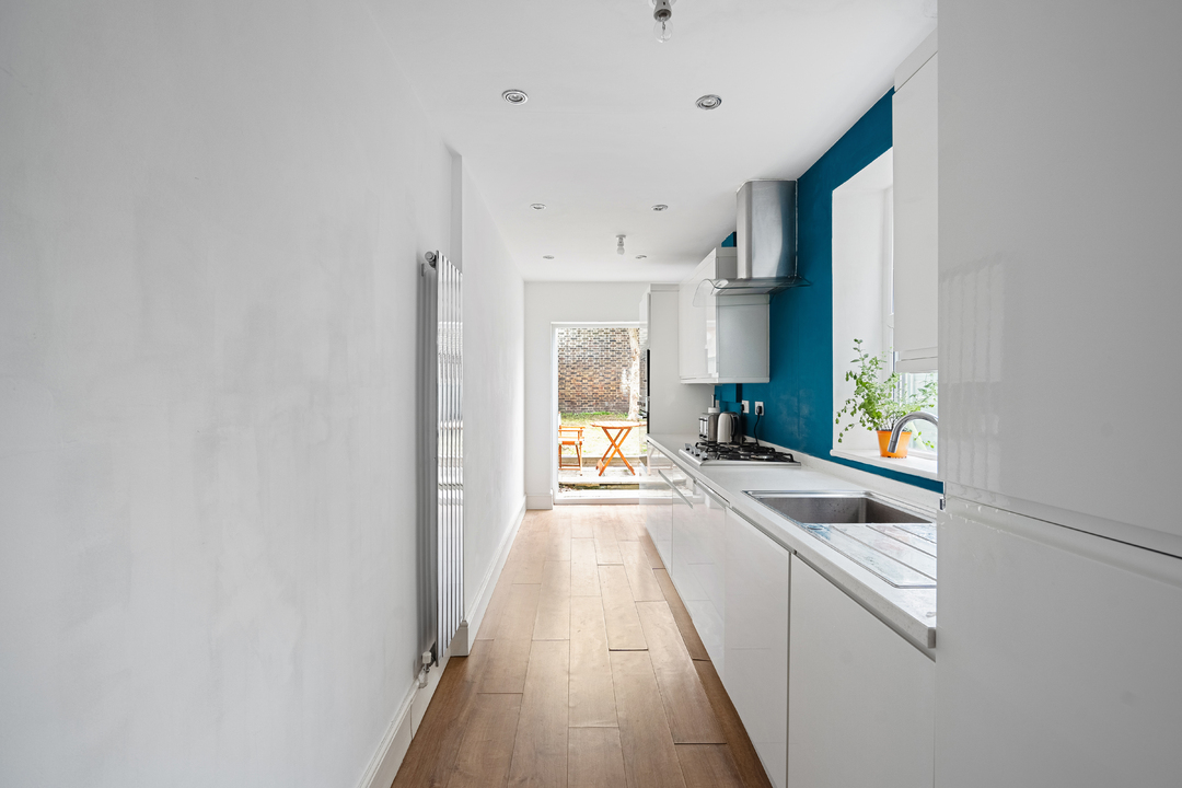 2 bed terraced house for sale in Parker Road, Croydon  - Property Image 3