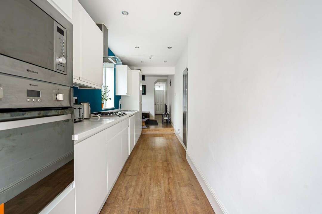 2 bed terraced house for sale in Parker Road, Croydon  - Property Image 11