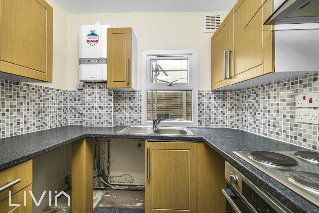 2 bed apartment for sale, Crystal Palace  - Property Image 6