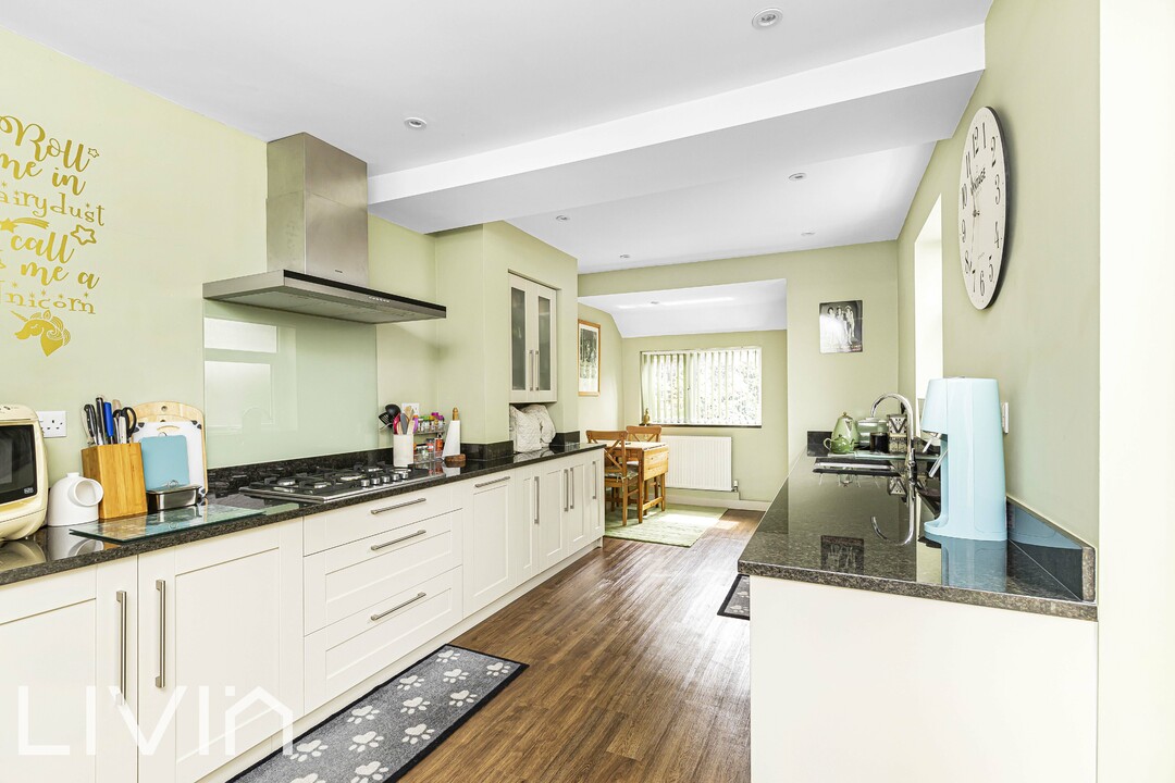 3 bed terraced house for sale in Warren Road, Croydon  - Property Image 7