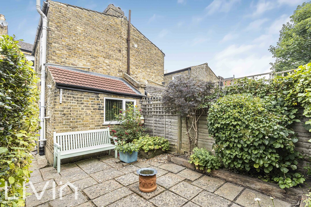 3 bed terraced house for sale in Warren Road, Croydon  - Property Image 10