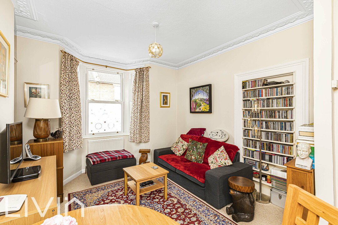 3 bed terraced house for sale in Warren Road, Croydon  - Property Image 5