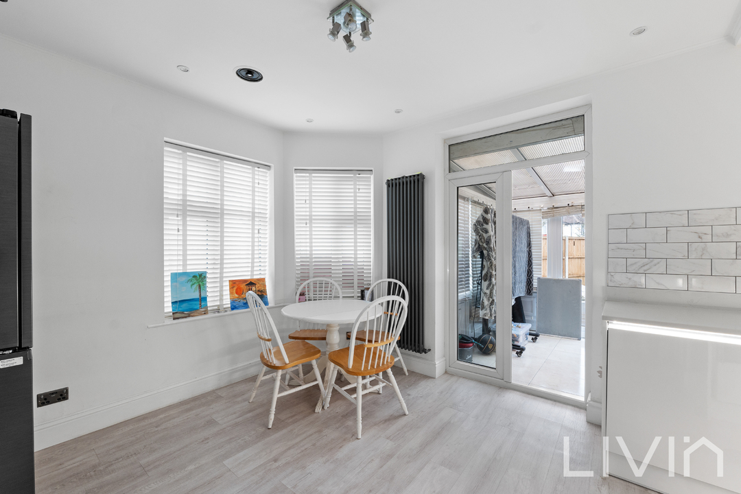 3 bed end of terrace house for sale in Northway Road, Croydon 4