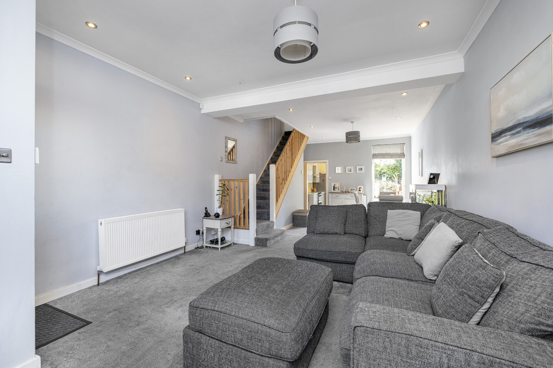 3 bed terraced house for sale in Kemble Road, Croydon  - Property Image 2