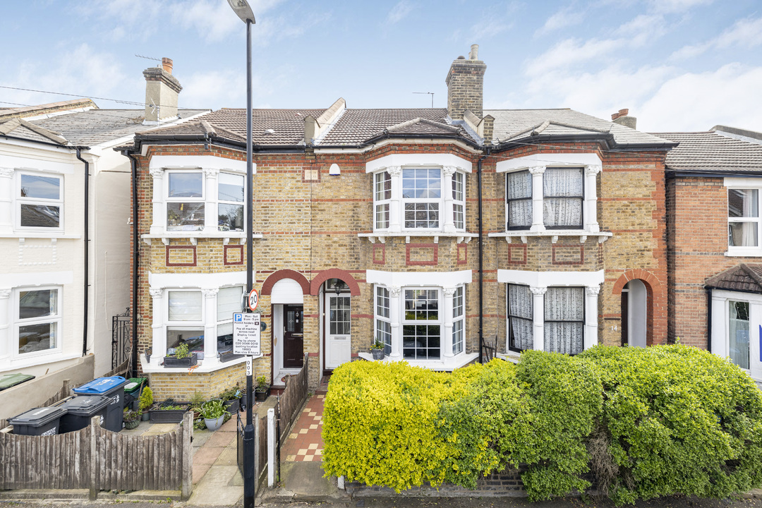 3 bed terraced house for sale in Kemble Road, Croydon  - Property Image 1