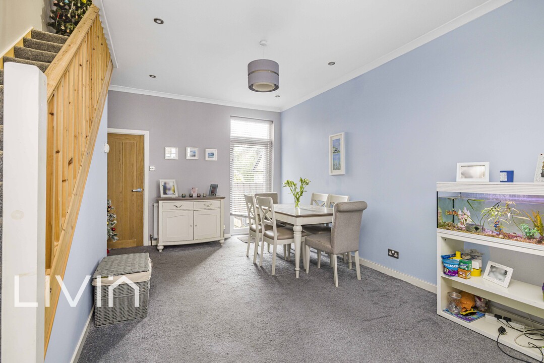 3 bed terraced house for sale in Kemble Road, Croydon  - Property Image 12