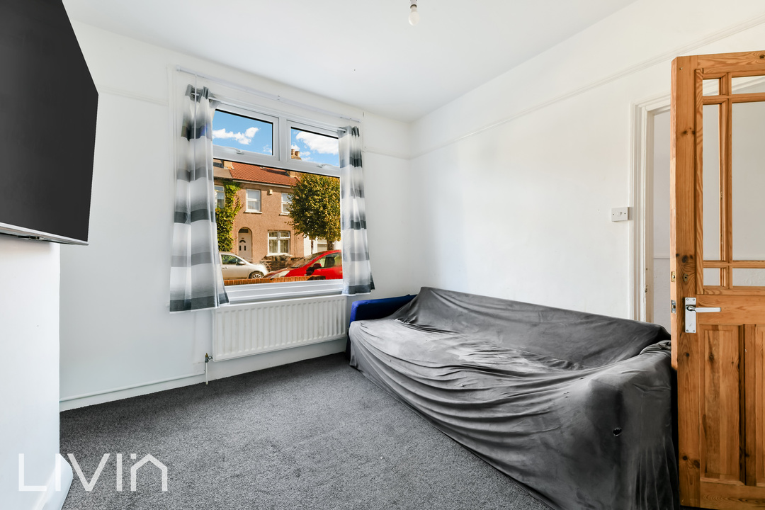 3 bed terraced house for sale in Davidson Road, Croydon  - Property Image 2