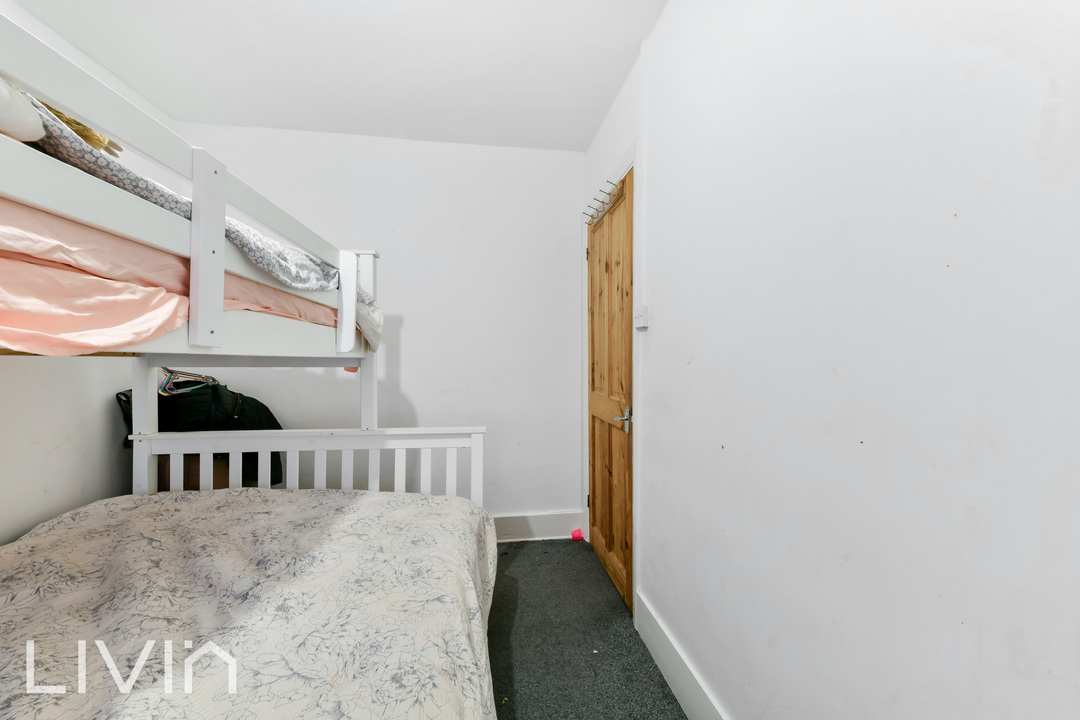 3 bed terraced house for sale in Davidson Road, Croydon  - Property Image 10