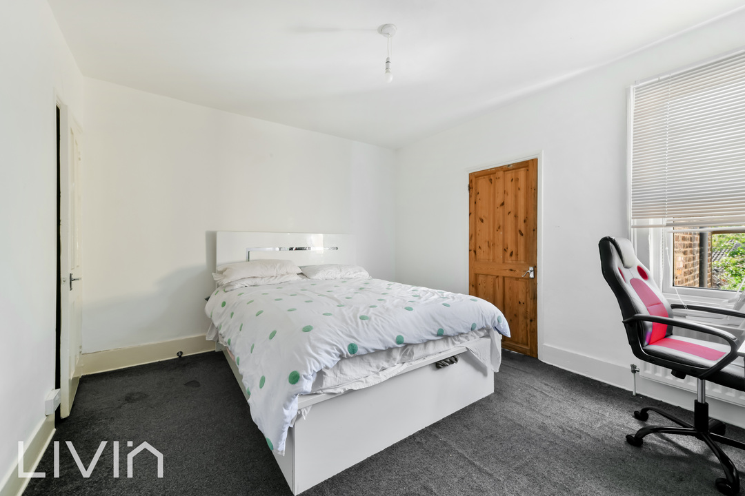 3 bed terraced house for sale in Davidson Road, Croydon  - Property Image 11
