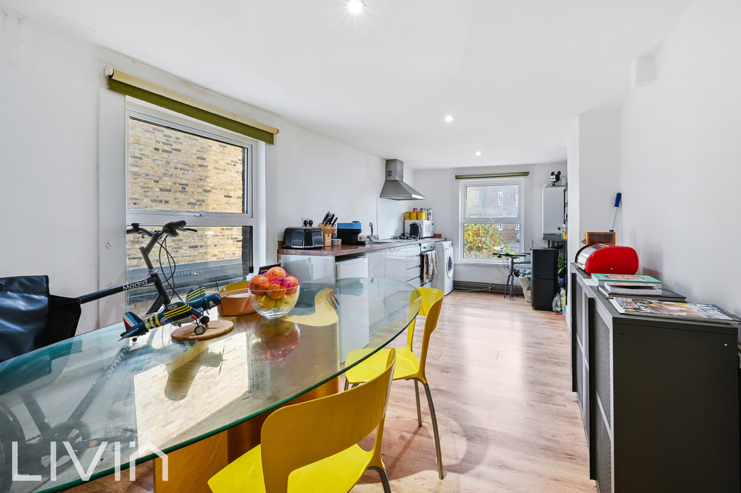 2 bed apartment for sale in Medora Road, London 5