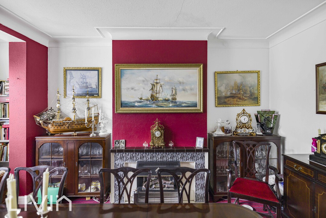 4 bed semi-detached house for sale in Addiscombe Road, Croydon 5