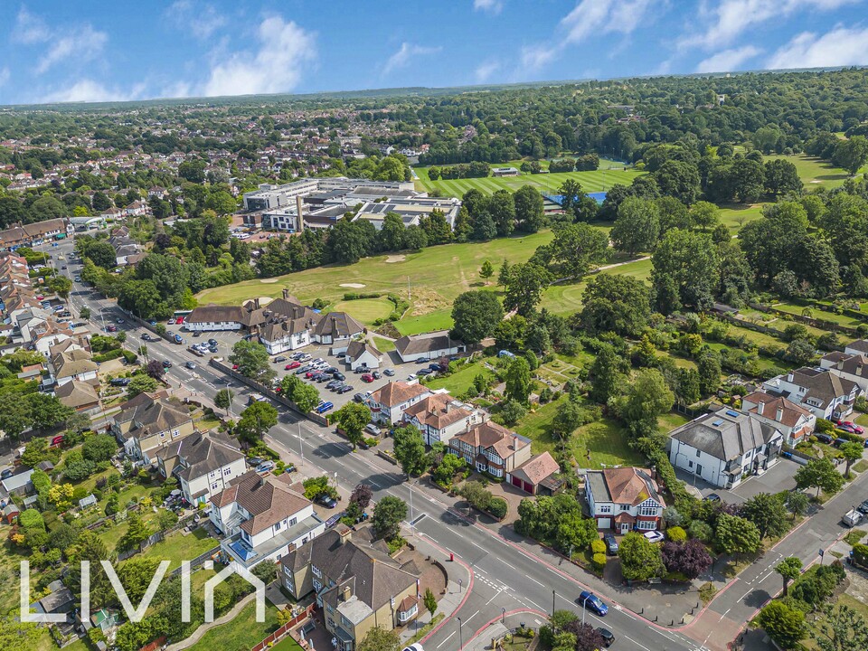 4 bed semi-detached house for sale in Addiscombe Road, Croydon  - Property Image 22