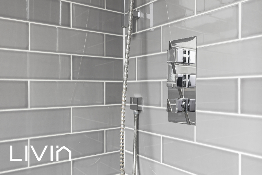 3 bed terraced house for sale in Polsted Road, London 19