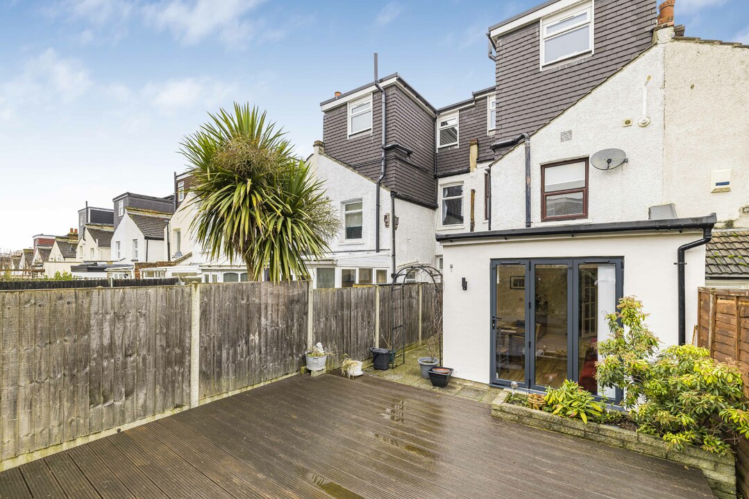 3 bed terraced house for sale in Dalmally Road, Croydon 8