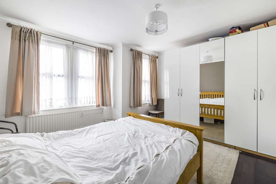 3 bed terraced house for sale in Dalmally Road, Croydon 11