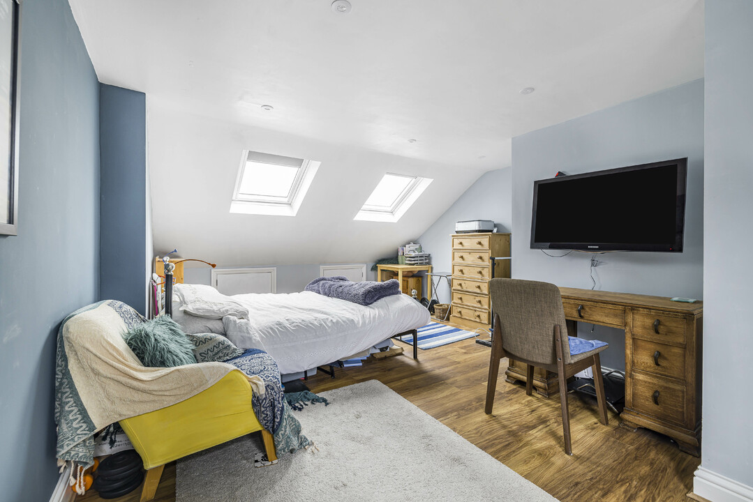 3 bed terraced house for sale in Dalmally Road, Croydon 14