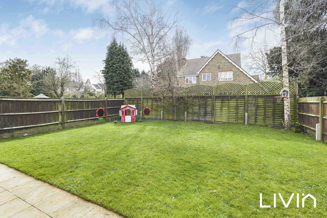 4 bed detached house for sale in Broadeaves Close, South Croydon  - Property Image 11