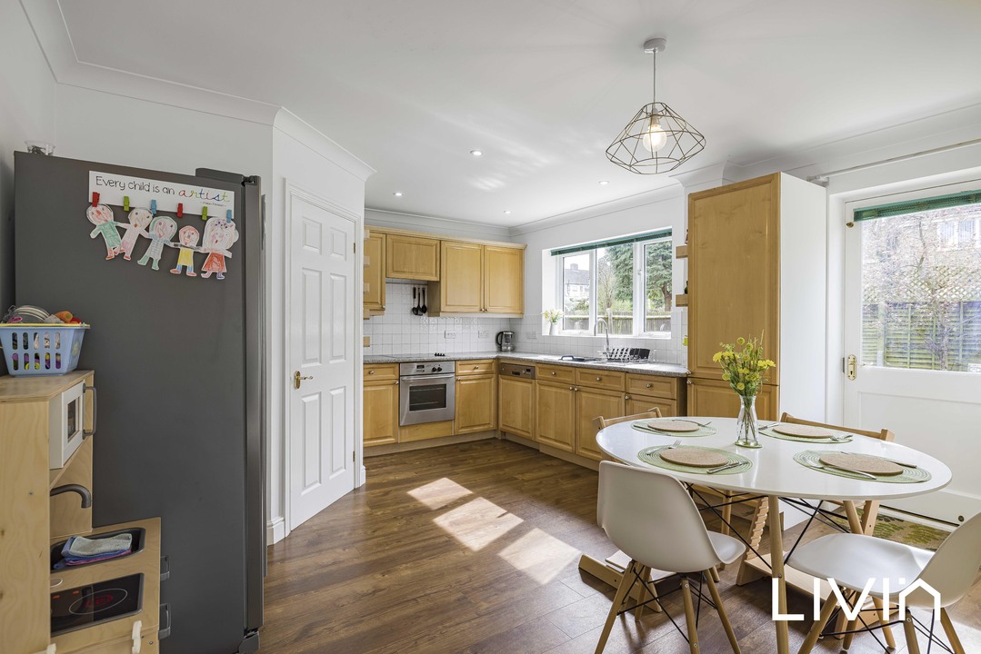 4 bed detached house for sale in Broadeaves Close, South Croydon 7