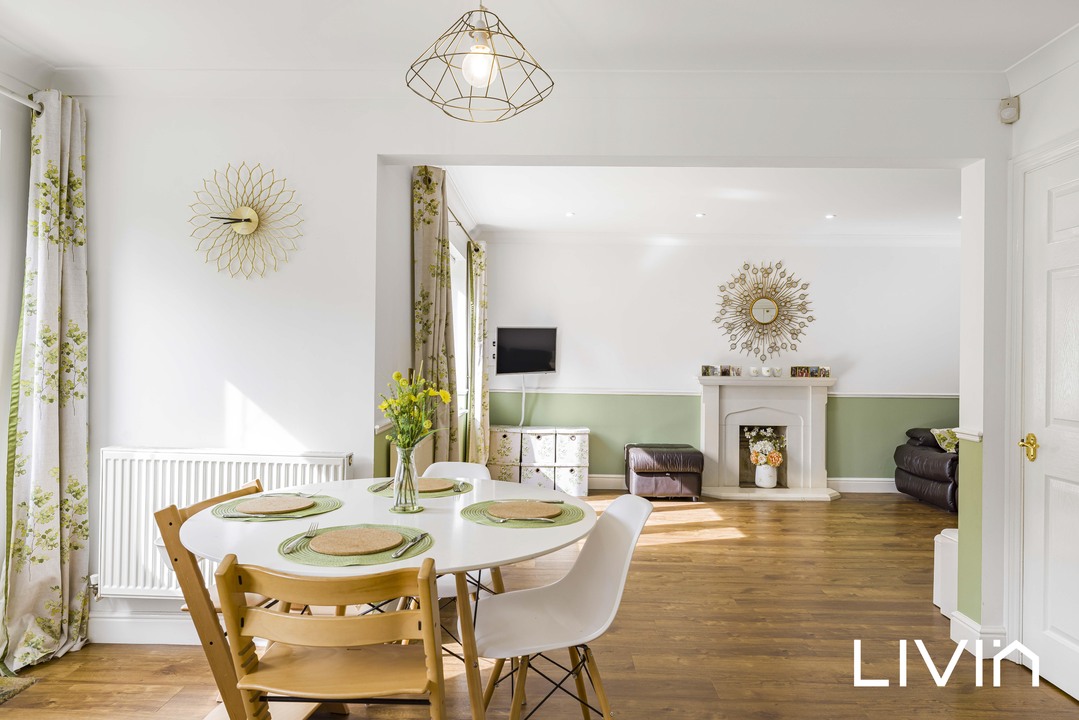 4 bed detached house for sale in Broadeaves Close, South Croydon 2