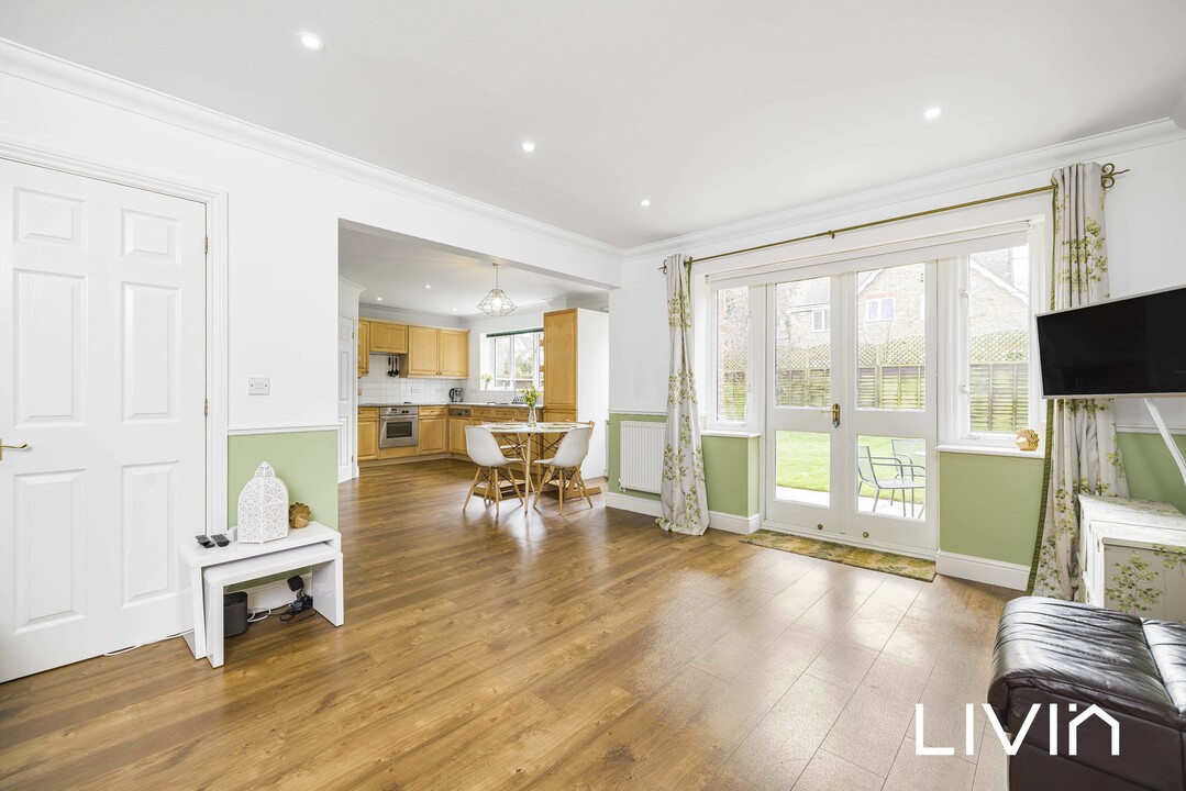 4 bed detached house for sale in Broadeaves Close, South Croydon 8