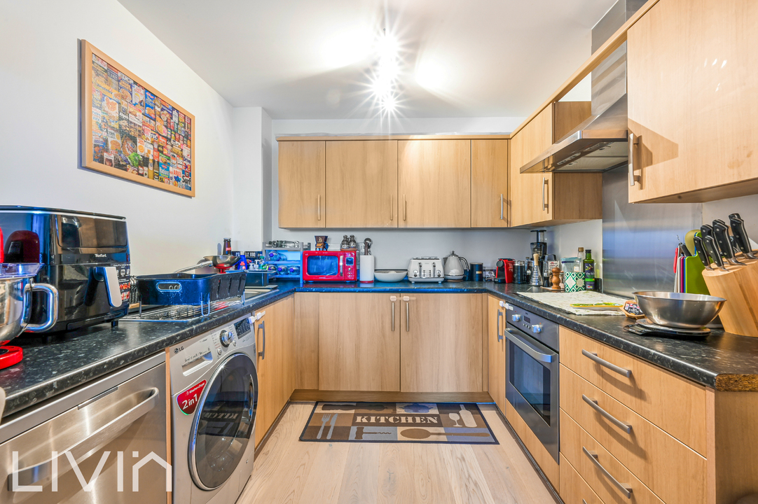 1 bed apartment for sale in London Road, Thornton Heath  - Property Image 6