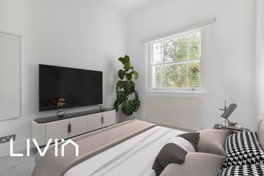 2 bed apartment for sale in Chepstow Road, London 12