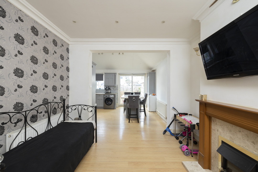 3 bed terraced house for sale in Torridge Road, Thornton Heath 3