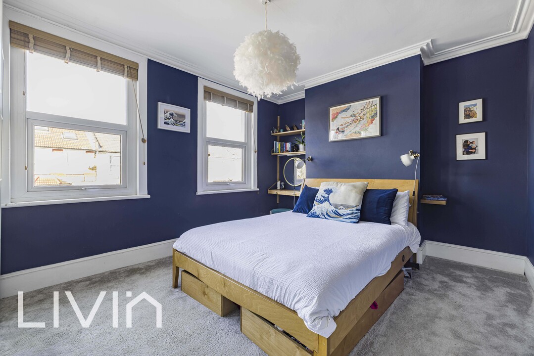 4 bed terraced house for sale in Rothesay Road, London 10