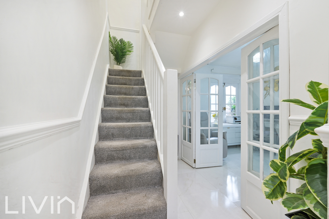 2 bed terraced house for sale in Pawsons Road, Croydon 6