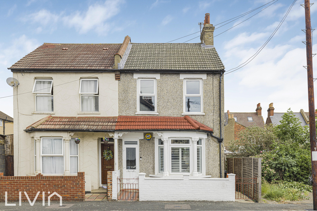 2 bed semi-detached house for sale in Broadway Avenue, Croydon, CR0