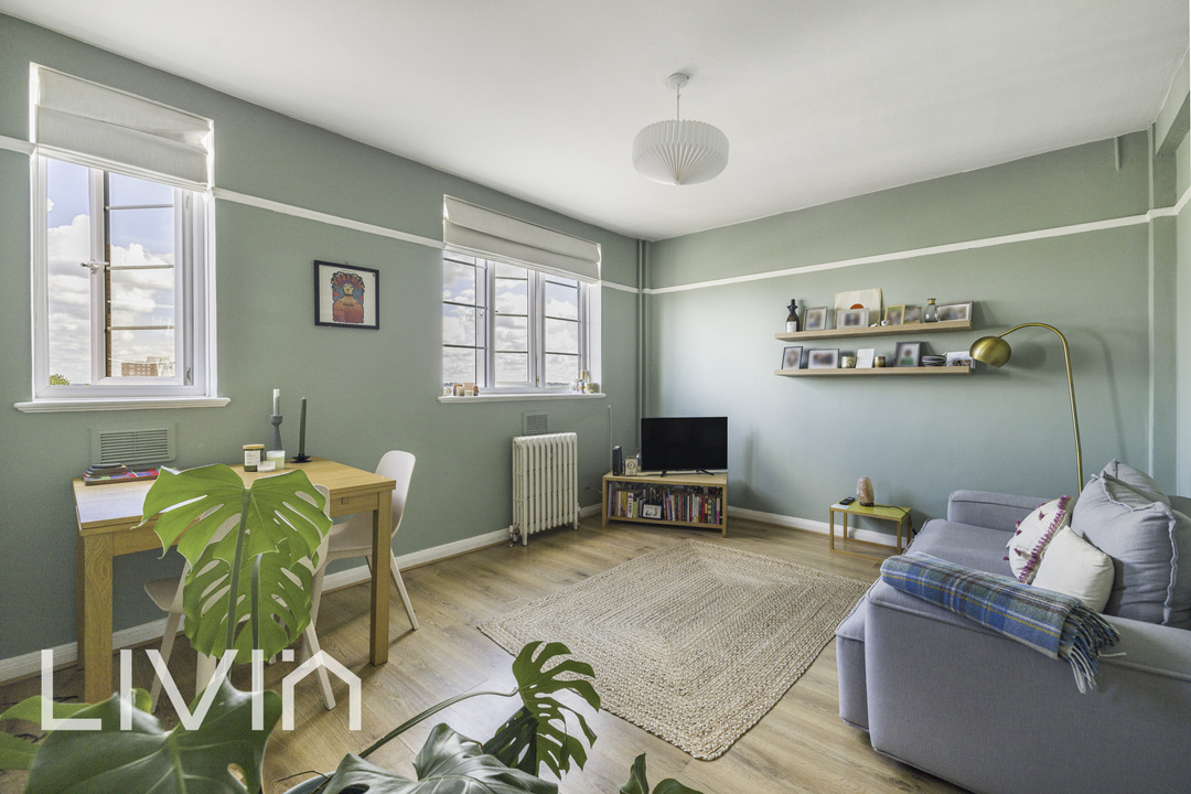 1 bed apartment for sale in Sherborne Court, London - Property Image 1