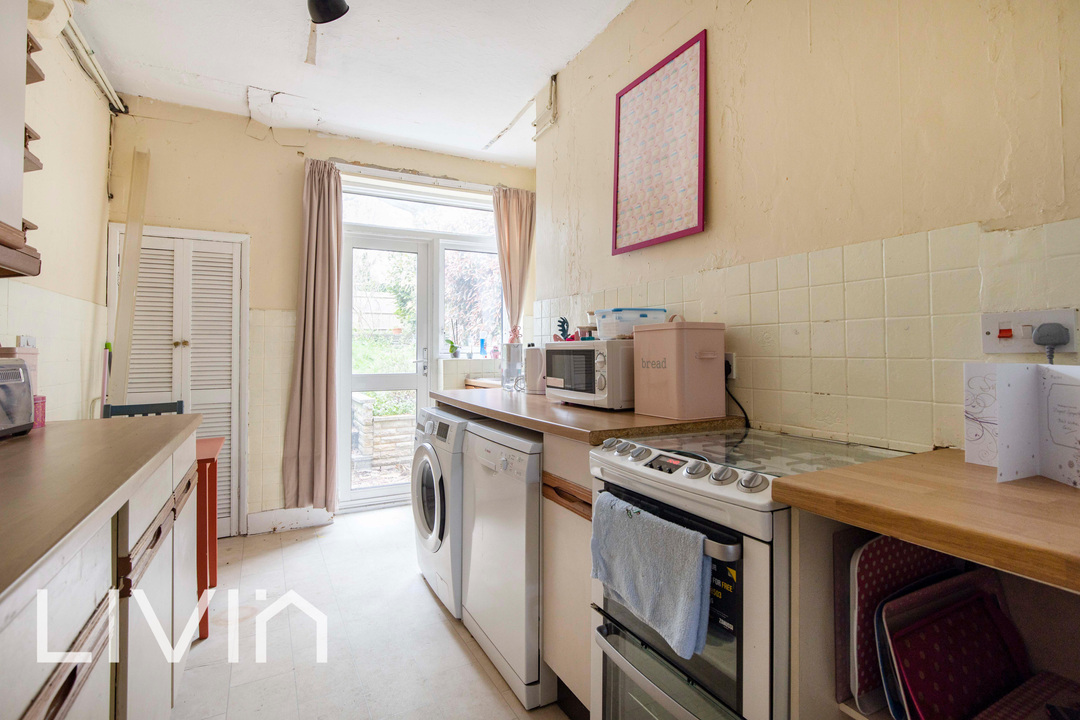 House for sale in Ross Road, London  - Property Image 12
