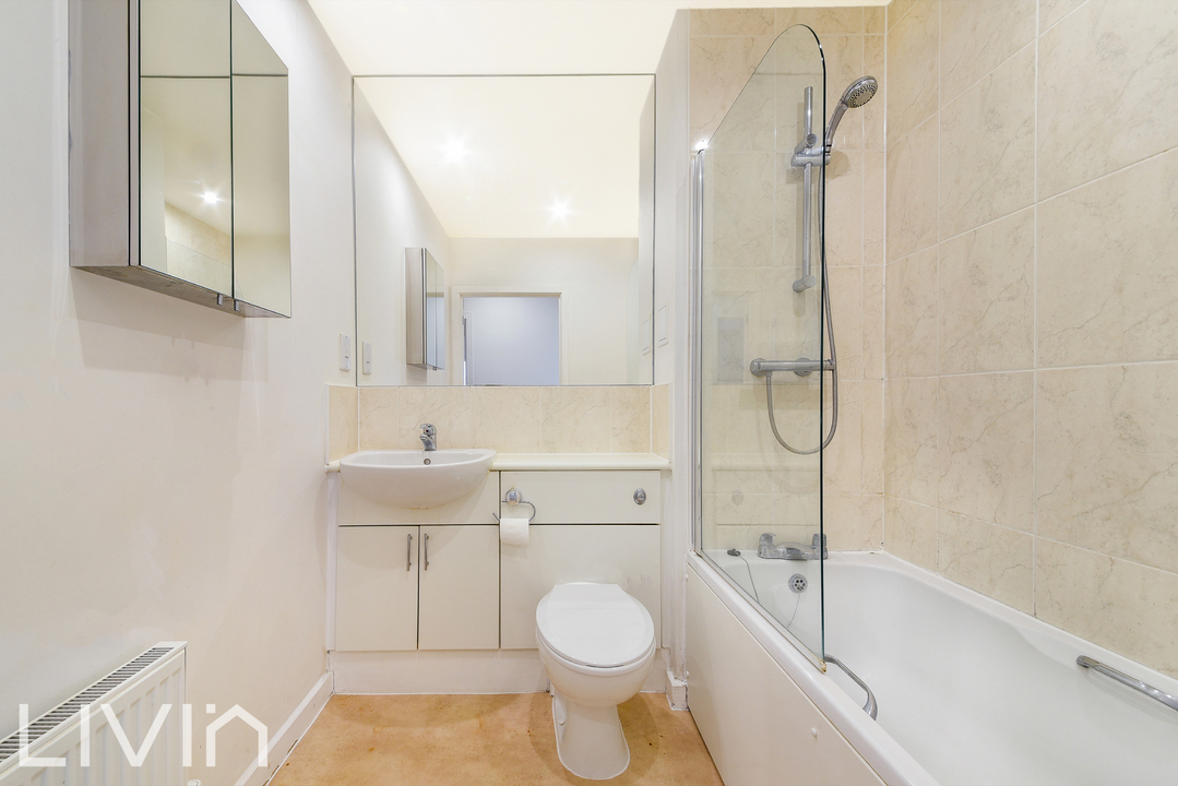 1 bed apartment for sale in Peebles Court, Croydon 9