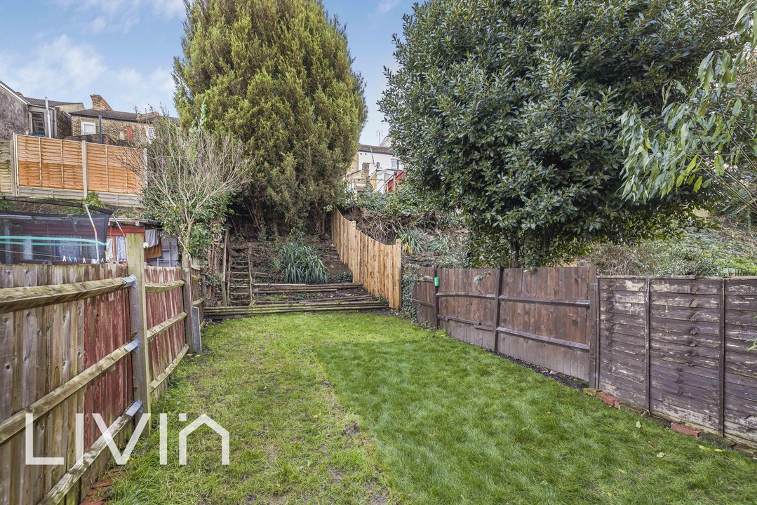 2 bed semi-detached house for sale in Eland Road, Croydon  - Property Image 12