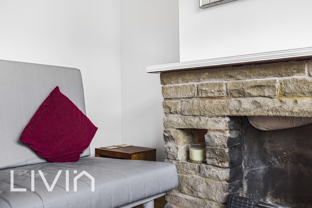 2 bed semi-detached house for sale in Eland Road, Croydon 6