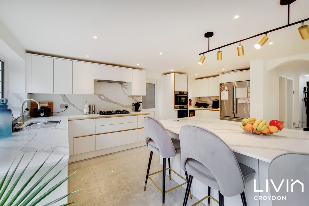 5 bed detached house for sale in Higher Drive, Purley 14