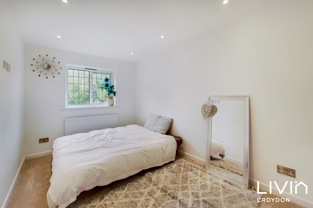 5 bed detached house for sale in Higher Drive, Purley 15