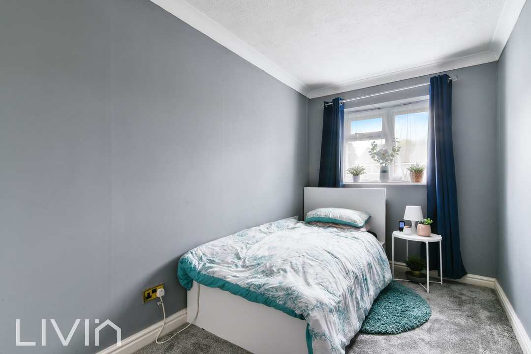 2 bed apartment for sale in Fleetwood Close, Croydon  - Property Image 10