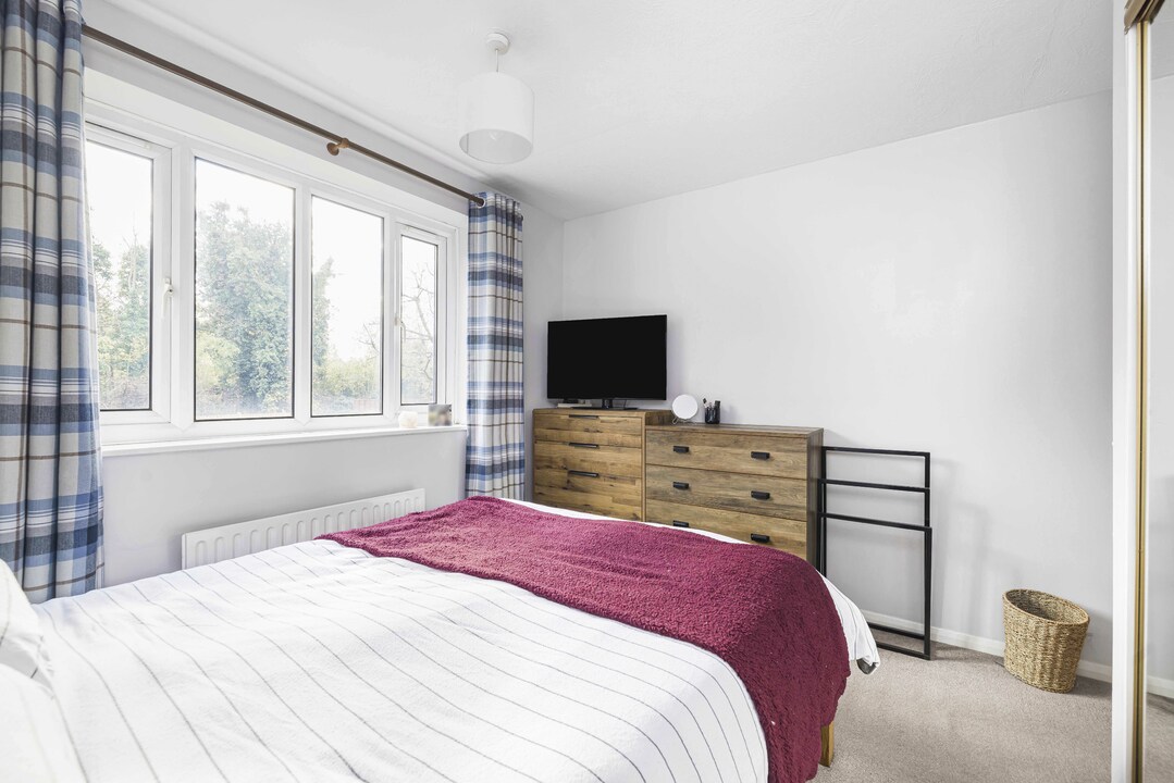 1 bed apartment for sale in Burnham Gardens, Croydon  - Property Image 16