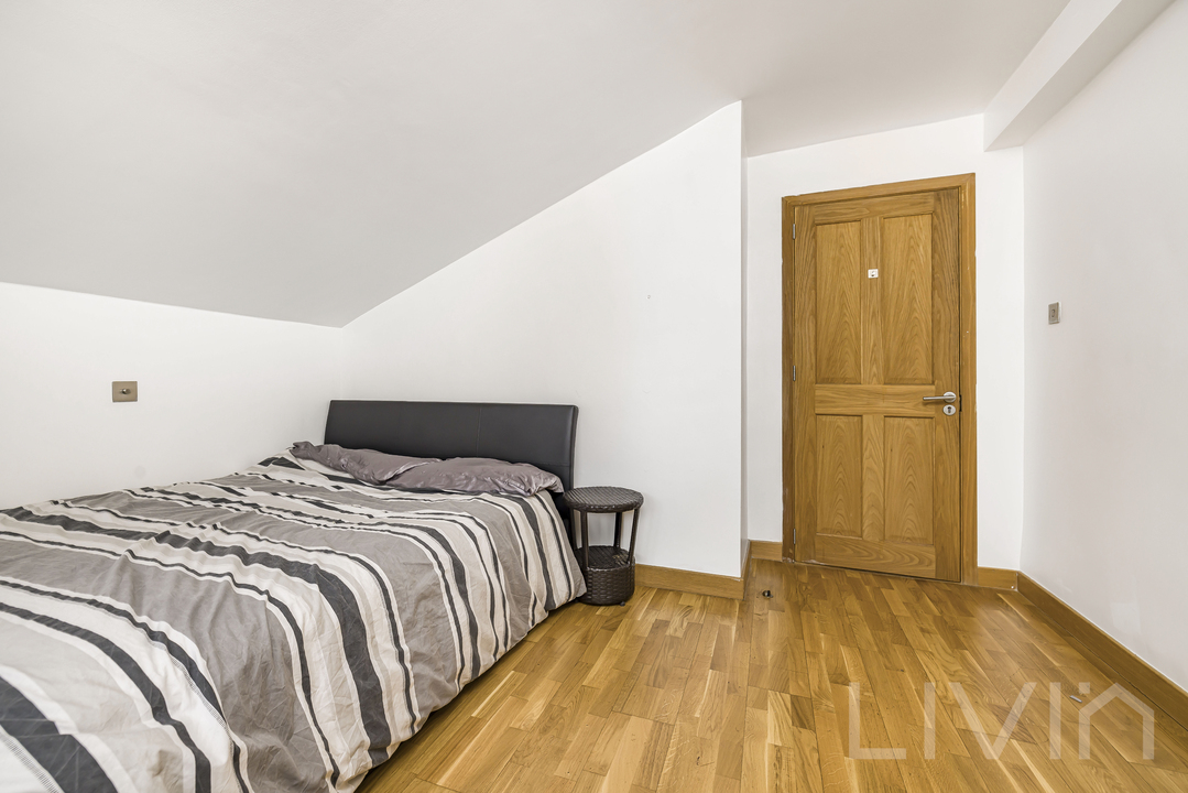 2 bed apartment for sale in Addiscombe Road, Croydon  - Property Image 10
