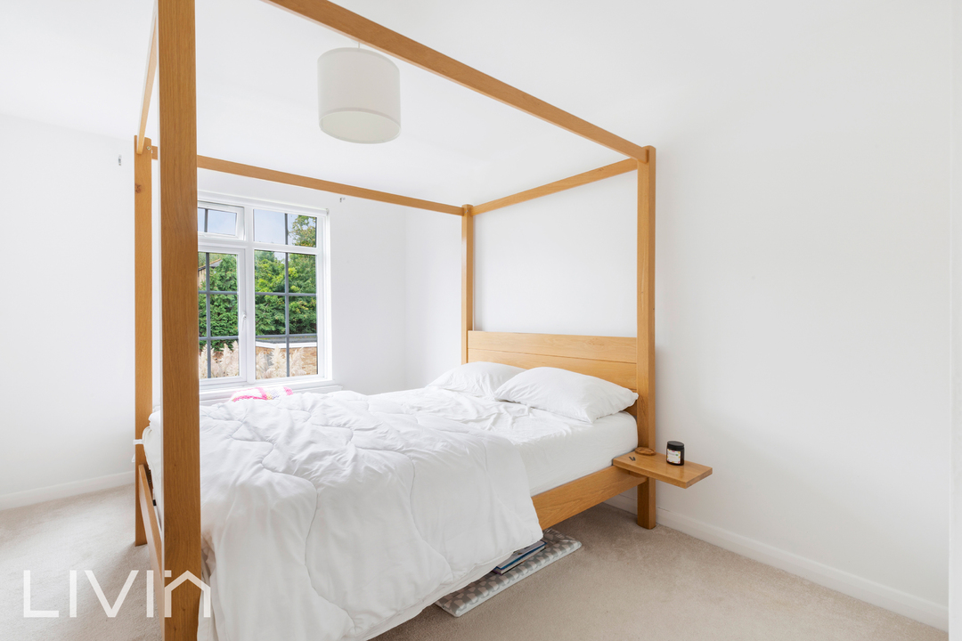 2 bed apartment for sale in Edith Court, Croydon 7