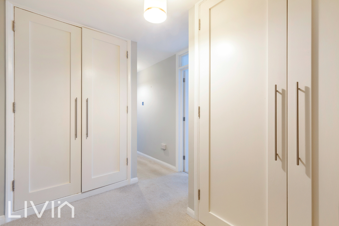 2 bed apartment for sale in Edith Court, Croydon 11