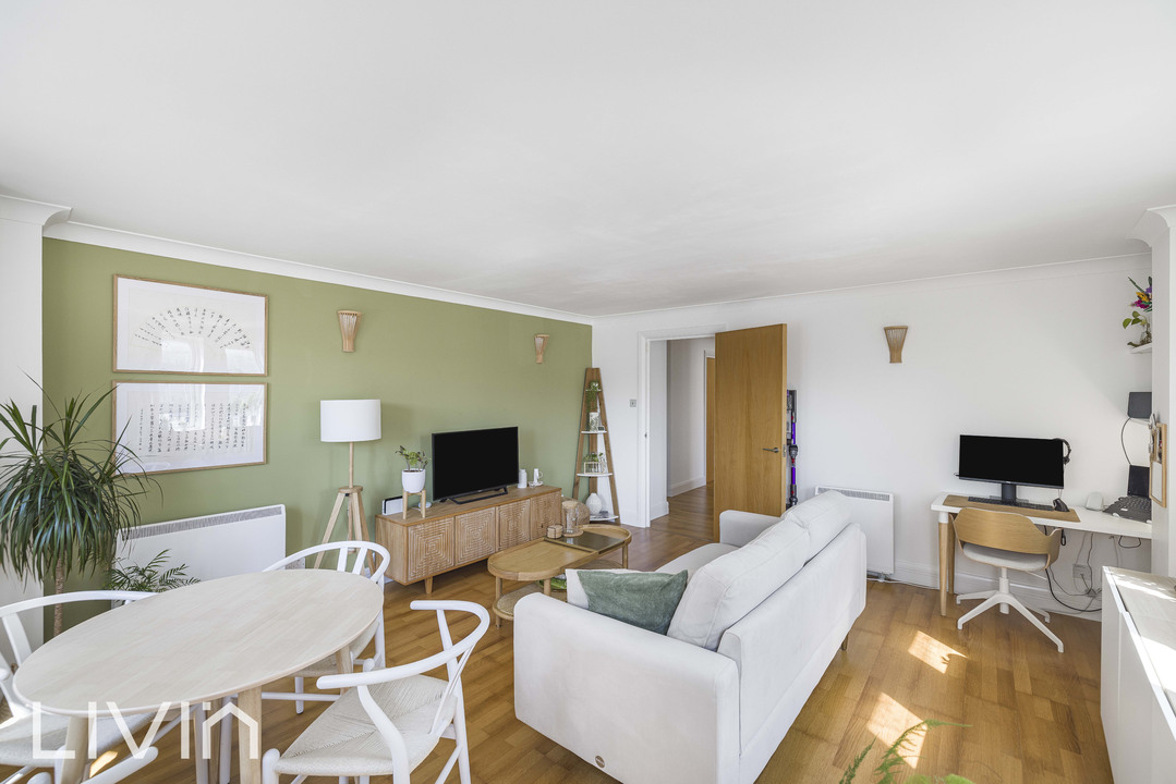 2 bed apartment to rent in Park Street, Croydon 3