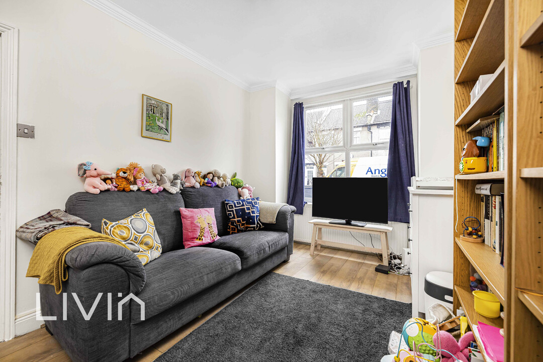 3 bed terraced house for sale in Dominion Road, Croydon  - Property Image 4